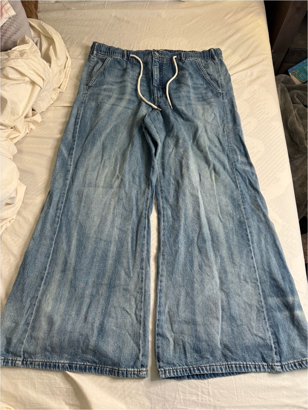 Wide Leg Drawstring Denim Jeans - Light Blue - Picture 3 of 5